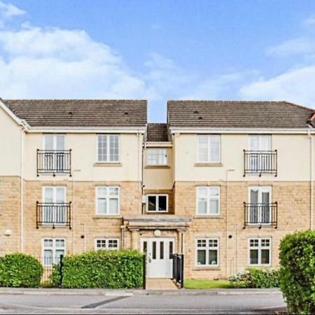 The Wickets - 2 Bedroom Apartment Overlooking Cricket Club Marton-in-Cleveland Exteriér fotografie