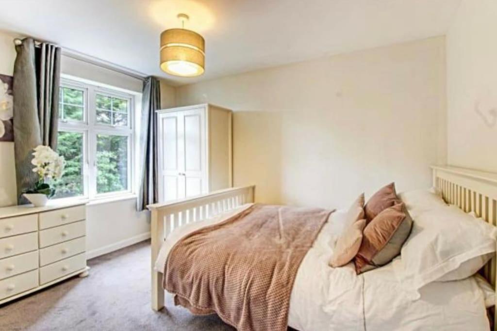 The Wickets - 2 Bedroom Apartment Overlooking Cricket Club Marton-in-Cleveland Exteriér fotografie